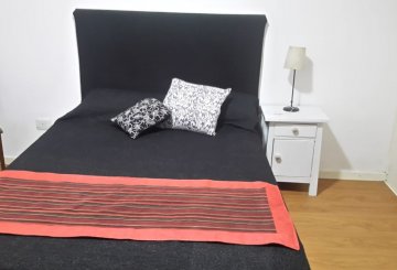 Casa disponible para la en Temporario en Necochea · dueño directo · 2 dorm · 2 cocheras · 10 m² de lote - Imagen 5