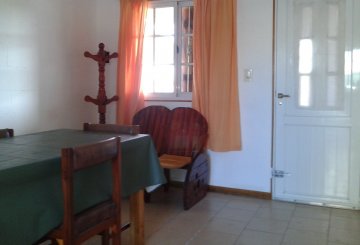 Casa disponible en Mar del Plata · dueño directo · 2 dorm · cochera · 90 m² de lote - Imagen 5