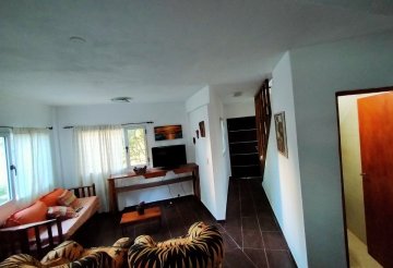 Casa única en Mar del Tuyu en Venta · dueño directo · 2 dorm · 555 m² de lote - Imagen 4