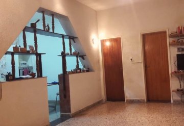 Casa en Venta en Flores con · dueño directo · 3 dorm · 5 cocheras · 246 m² de lote - Imagen 5