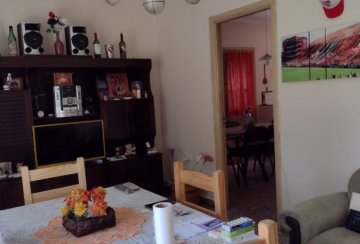 Casa en Venta en La Plata · dueño directo · 2 dorm · 290 m² de lote - Imagen 4