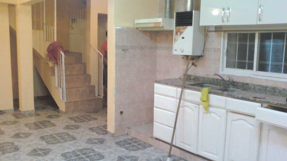 Casa en Venta en Córdoba con · dueño directo · 3 dorm · cochera · 104 m² de lote - Imagen 4