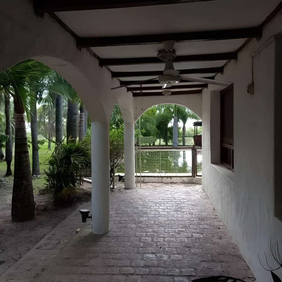 Campo  Esquina - Imagen