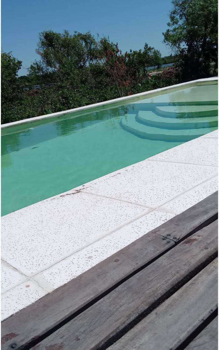 Terreo con piscina - Esquina - Imagen 1