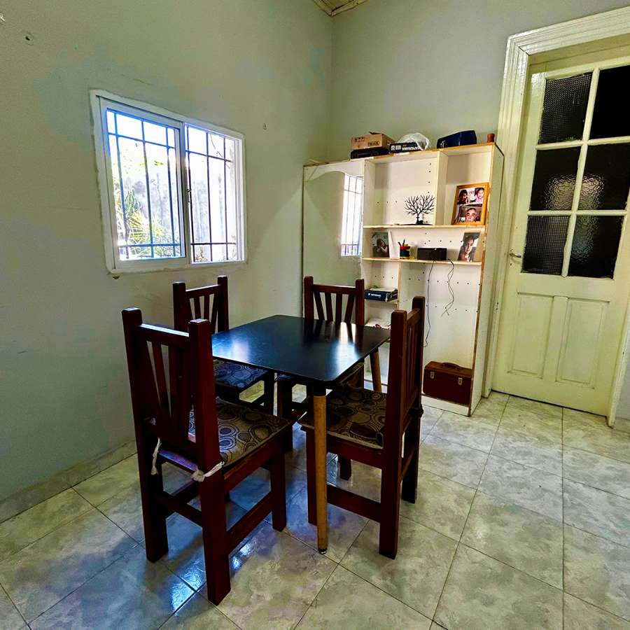 Casa en Villa Mercedes en Venta · 3 dorm · cochera - Imagen 4
