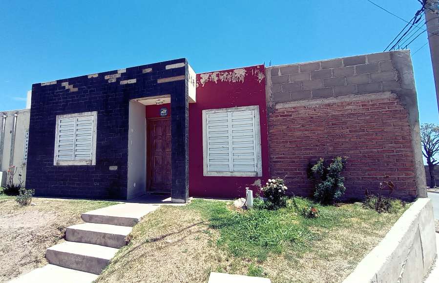 Vendo o permuto por casa de camporural - San Luis - Imagen 1