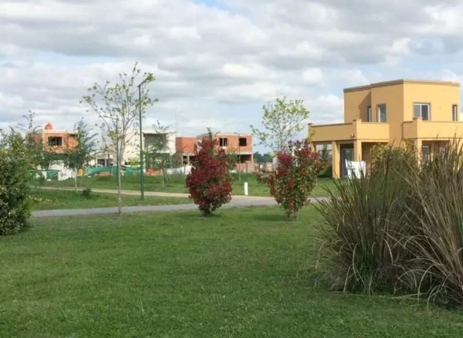 Terreno  Ezeiza - Imagen