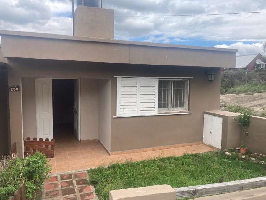 Albertoferaudpropiedades vende casa con departamento en la ciudad de tanti - Villa Carlos Paz - Imagen 1