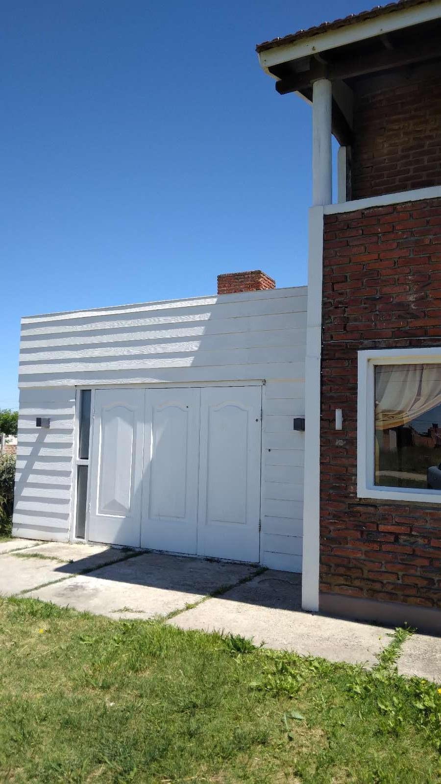 Casa en Santa Elena: en Venta · dueño directo · 2 dorm · cochera · 300 m² de lote - Imagen 3