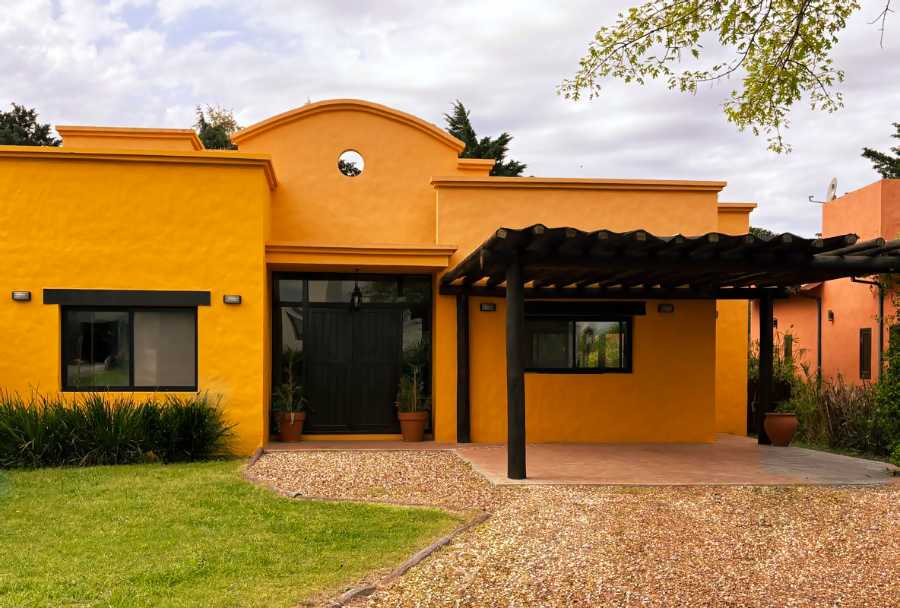 Casa en Rosario para en Alquiler · barrio privado · dueño directo · 2 dorm · 2 cocheras - Imagen 1