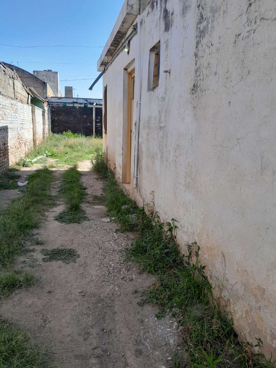 Excelente Casa en Córdoba en Venta · dueño directo · 2 dorm · cochera · 247 m² de lote - Imagen 5